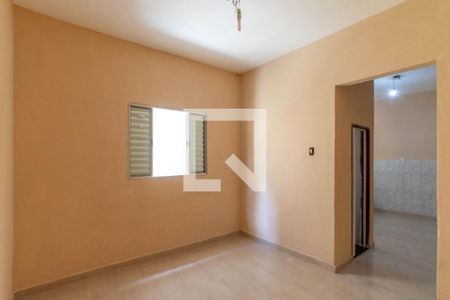 Quarto de casa para alugar com 1 quarto, 39m² em Jardim São Domingos, Guarulhos