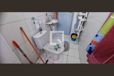 Apartamento à venda com 65m², 2 quartos e 1 vaga Apartamento à venda com 65m², 2 quartos e 1 vagaBanheiro