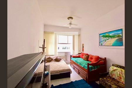 Sala  de apartamento para alugar com 1 quarto, 27m² em Copacabana, Rio de Janeiro