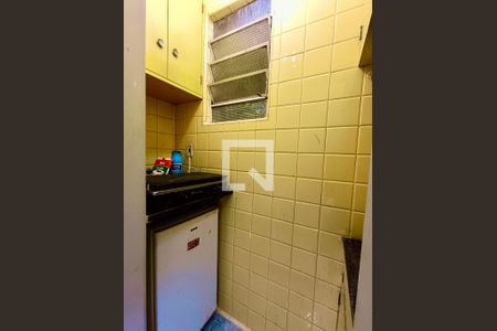 Cozinha  de apartamento para alugar com 1 quarto, 27m² em Copacabana, Rio de Janeiro