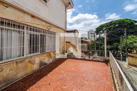 varanda de casa à venda com 3 quartos, 371m² em Vila Monumento, São Paulo