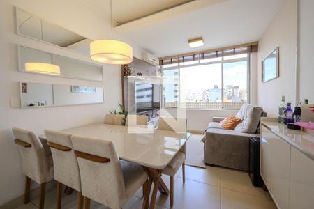 Sala de apartamento para alugar com 2 quartos, 90m² em Bela Vista, São Paulo