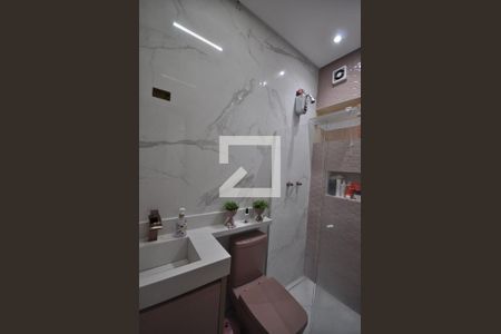 Banheiro da Suíte de casa à venda com 2 quartos, 200m² em Jardim Brasil (zona Norte), São Paulo