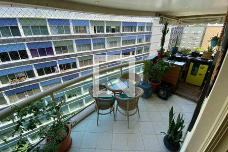 Varanda de apartamento à venda com 3 quartos, 106m² em Copacabana, Rio de Janeiro