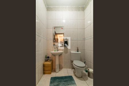 Banheiro Social de casa à venda com 5 quartos, 200m² em Vila da Saúde, São Paulo