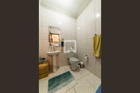 Banheiro Social de casa à venda com 5 quartos, 200m² em Vila da Saúde, São Paulo