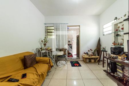 Sala de casa à venda com 5 quartos, 200m² em Vila da Saúde, São Paulo
