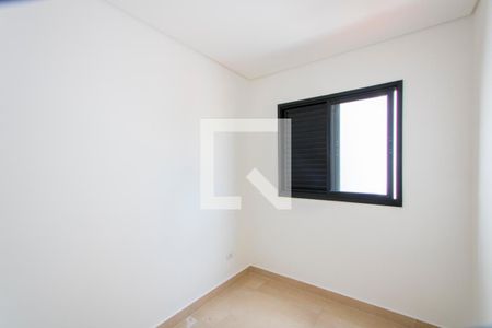 Quarto 2 de apartamento para alugar com 2 quartos, 90m² em Vila Vitoria, Santo André