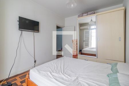 Quarto 1 de apartamento à venda com 2 quartos, 74m² em Santana, Porto Alegre