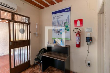 Sala de casa à venda com 4 quartos, 124m² em Carlos Prates, Belo Horizonte