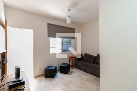 Sala de apartamento à venda com 1 quarto, 45m² em João Pinheiro, Belo Horizonte
