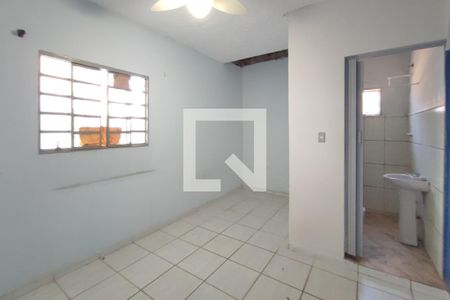 Sala - Quarto de casa para alugar com 1 quarto, 70m² em Parque Residencial Vila União, Campinas