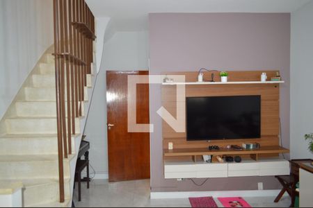 Sala de casa à venda com 2 quartos, 84m² em Vila Dom Pedro I, São Paulo