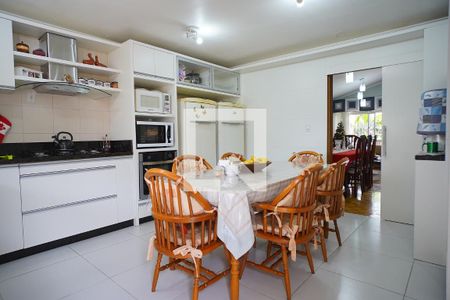 Cozinha de casa à venda com 3 quartos, 220m² em Jardim Sabará, Porto Alegre