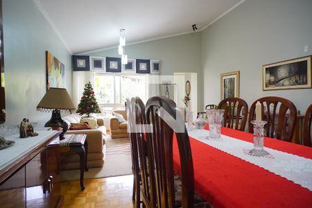 Sala de casa à venda com 3 quartos, 220m² em Jardim Sabará, Porto Alegre