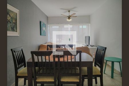 Sala de apartamento para alugar com 3 quartos, 82m² em Jardim Tejereba, Guarujá