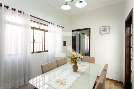 Sala de Jantar de casa à venda com 2 quartos, 200m² em Vila Carrão, São Paulo