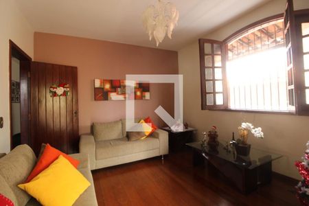 Sala de casa para alugar com 3 quartos, 280m² em Dona Clara, Belo Horizonte