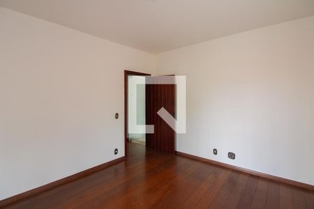 Sala 2 de casa para alugar com 3 quartos, 280m² em Dona Clara, Belo Horizonte