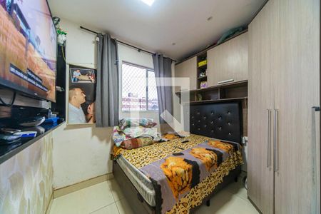 Quarto 2 de apartamento para alugar com 2 quartos, 34m² em Jardim Vila Rica, Santo André