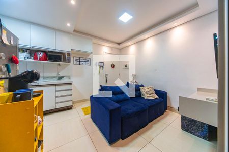 Sala de apartamento para alugar com 2 quartos, 34m² em Jardim Vila Rica, Santo André