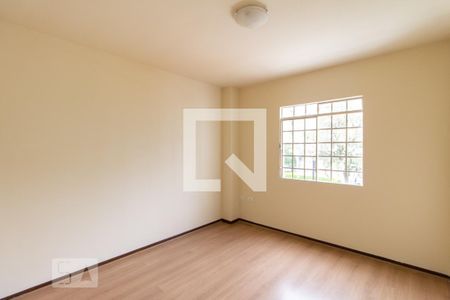Apartamento para alugar com 3 quartos, 95m² em Fazendinha, Curitiba