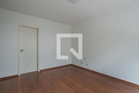 Suíte de apartamento para alugar com 3 quartos, 114m² em Boa Vista, Porto Alegre