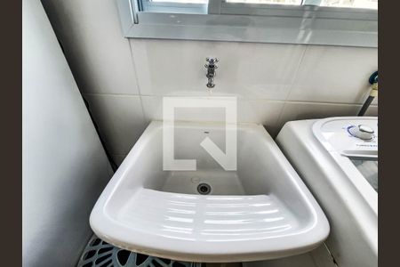 Apartamento para alugar com 155m², 3 quartos e 1 vaga Apartamento para alugar com 155m², 3 quartos e 1 vagaCozinha e Área de Serviço