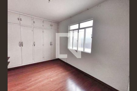 Quarto 1 de apartamento à venda com 4 quartos, 130m² em Santo Antônio, Belo Horizonte