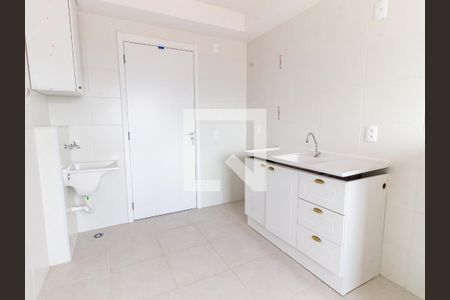 Sala/Cozinha/Área de Serviço de apartamento à venda com 1 quarto, 30m² em Vila Cláudia, São Paulo