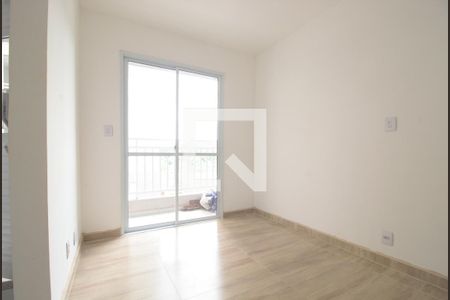 Sala de apartamento para alugar com 2 quartos, 45m² em Jardim Pioneiro, Cotia