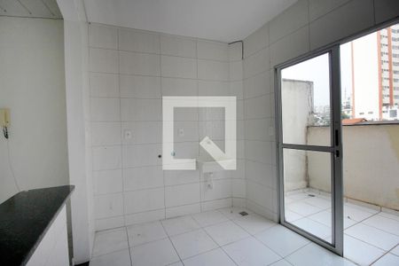 Cozinha de apartamento para alugar com 1 quarto, 45m² em Sagrada Família, Belo Horizonte