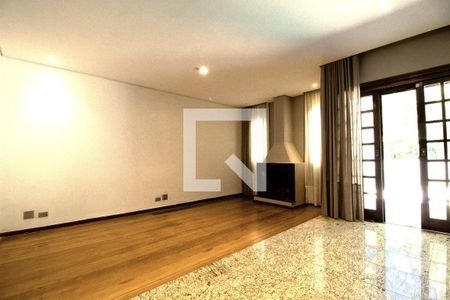 Sala 1 de casa de condomínio para alugar com 4 quartos, 350m² em Condominio Sao Paulo Ii, Cotia