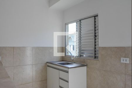 Cozinha de kitnet/studio para alugar com 1 quarto, 20m² em Jardim Calux, São Bernardo do Campo