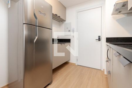 Cozinha de apartamento para alugar com 1 quarto, 28m² em Brooklin, São Paulo