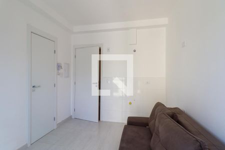 Sala/Quarto de apartamento para alugar com 1 quarto, 18m² em Vila Izabel, Curitiba