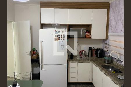 Casa à venda com 300m², 4 quartos e 2 vagas Casa à venda com 300m², 4 quartos e 2 vagasCozinha