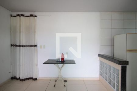 Sala de apartamento para alugar com 2 quartos, 64m² em Jaqueline, Belo Horizonte