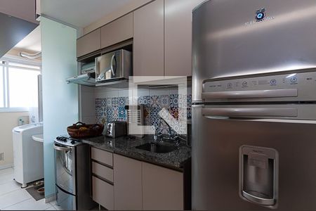 Cozinha de apartamento à venda com 2 quartos, 68m² em Vila Anastácio, São Paulo