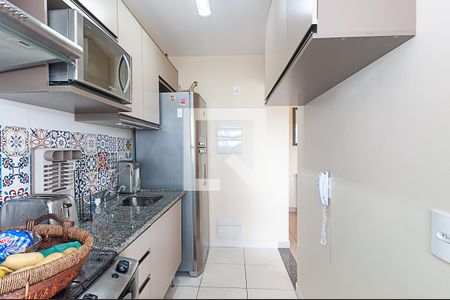 Cozinha de apartamento à venda com 2 quartos, 68m² em Vila Anastácio, São Paulo