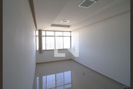 Sala de apartamento à venda com 2 quartos, 57m² em Pitangueiras, Rio de Janeiro