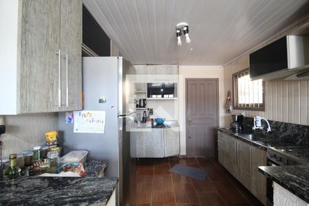 Cozinha de casa à venda com 3 quartos, 139m² em Niterói, Canoas