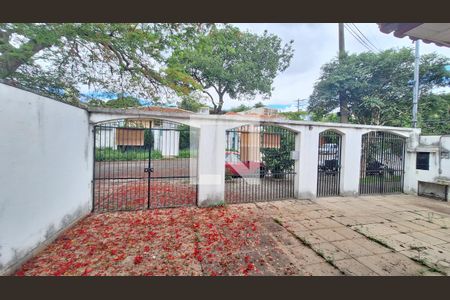 Quintal de casa à venda com 4 quartos, 234m² em Lapa, São Paulo