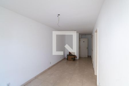 Sala de apartamento para alugar com 1 quarto, 64m² em Guaratiba, Rio de Janeiro