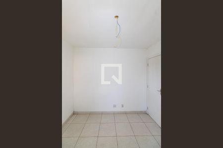 Quarto 1 de apartamento para alugar com 2 quartos, 53m² em Guaratiba, Rio de Janeiro