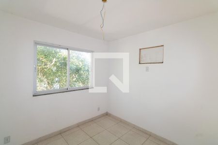 Quarto 1 de apartamento para alugar com 2 quartos, 53m² em Guaratiba, Rio de Janeiro