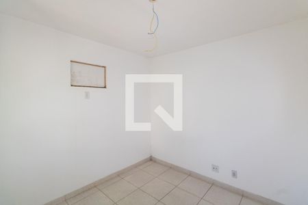 Quarto 1 de apartamento para alugar com 2 quartos, 53m² em Guaratiba, Rio de Janeiro