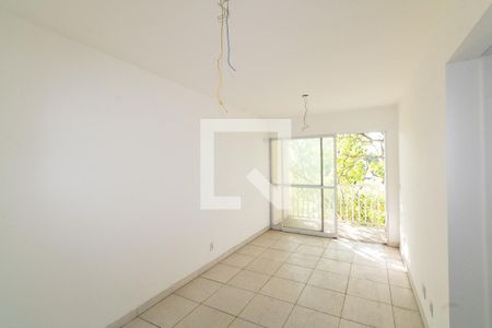 Sala de apartamento para alugar com 2 quartos, 53m² em Guaratiba, Rio de Janeiro