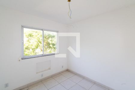 Quarto 1 de apartamento para alugar com 2 quartos, 53m² em Guaratiba, Rio de Janeiro