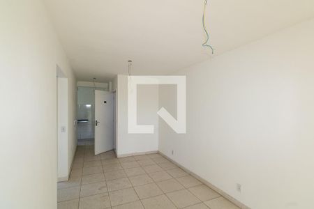 Sala de apartamento para alugar com 2 quartos, 53m² em Guaratiba, Rio de Janeiro